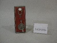 藏品(1986年第十屆臺北瓊斯盃國際籃球-鑰匙圈紀念品)的圖片