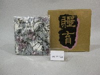 藏品(花朵圖樣方巾)的圖片