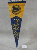 藏品(三角旗紀念品-美國聖荷西州立大學贈)的圖片