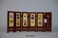 藏品(北京體育大學致贈京劇臉譜木製小屏風)的圖片