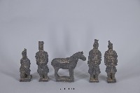 藏品(秦代兵馬俑縮小複製塑像)的圖片