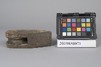 藏品(木質滑輪)的圖片