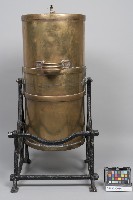 藏品(黃銅搖動儲油桶組)的圖片