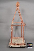 藏品(燈塔外壁高空油漆作業單人吊籠)的圖片