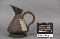 藏品(銅製油壺)的圖片