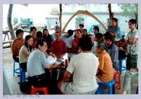 藏品(泰崗涼亭內暢談泰崗故事)的圖片