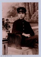 藏品(龍瑛宗翻拍照184：學生個人照9)的圖片