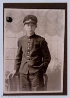 藏品(龍瑛宗翻拍照231：學生個人照48)的圖片