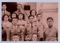 藏品(龍瑛宗翻拍照286：龍瑛宗與臺銀同事合照2)的圖片