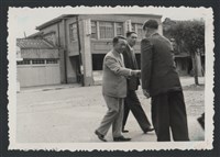 藏品(彭縣長出巡各市鎮：新竹市(一)市長迎接(二))的圖片