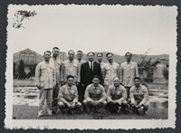 藏品(彭縣長出巡各市鎮：合影-1)的圖片