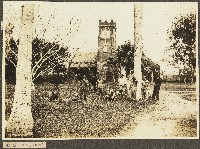 藏品(海南島養成所第六班庭園休憩照片)的圖片