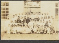 藏品(劉興熙關西公學校小學畢業照)的圖片