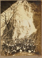 藏品(劉興熙日本遊學南間飯店戶外團體照)的圖片