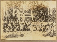 藏品(劉興熙日本神社前團體合影)的圖片