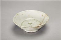 藏品(白瓷花瓣碗)的圖片