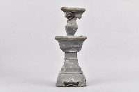 藏品(素面錫合金製燭台)的圖片