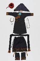 藏品(刺繡黑色女性服飾)的圖片