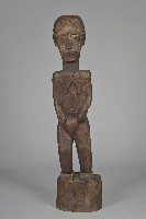 藏品(雙手交握裸身男性立像人偶)的圖片