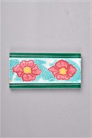 藏品(淺藍底雙花矩形瓷製花磚)的圖片