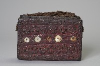 藏品(浮雕人面紋祈禱箱)的圖片