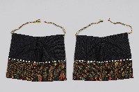 藏品(十字繡綴貝黑底褲筒)的圖片