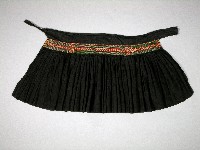 藏品(刺繡男裙)的圖片