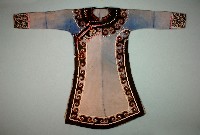 藏品(貼飾女長衣)的圖片