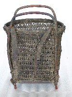 藏品(小孩用背籠)的圖片