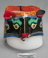 藏品(虎頭披頸帽圈)的圖片