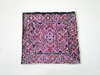 藏品(揹兒帶繡片)的圖片