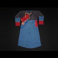 藏品(魯凱女用長衣)的圖片