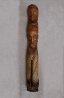 藏品(直立式木鼓)的圖片