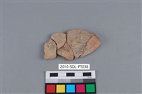 藏品(連杯形器)的圖片