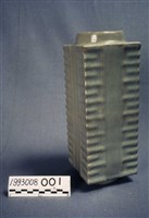 藏品(龍泉窯琮式瓶)的圖片