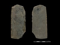 藏品(磨製斧鋤形器)的圖片