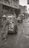 藏品(靈厝紙紮屋推車（1950至2006年臺灣常民生活）)的圖片
