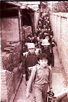 藏品(《排路隊回家》（1950至2006年臺灣常民生活）)的圖片