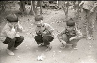 藏品(《結婚日孩童放鞭炮》（1950至2006年臺灣常民生活）)的圖片