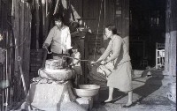藏品(挨磨做粿（1950至2006年臺灣常民生活）)的圖片
