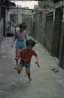 藏品(跳格子（1950至2006年臺灣常民生活）)的圖片