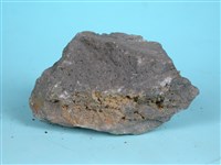 藏品(中長玄武岩)的圖片