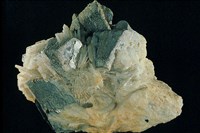 藏品(鈉長石/鋰雲母)的圖片