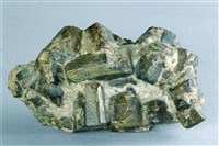 藏品(堇青石)的圖片