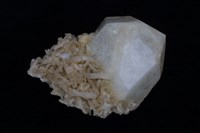 藏品(方沸石)的圖片