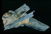 藏品(藍晶石)的圖片