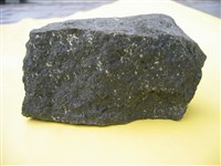 藏品(玄武質安山岩)的圖片