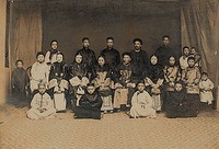 藏品(羅國瑞全家照片)的圖片