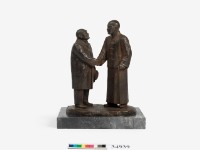 藏品(蔣總統與吉田茂銅像)的圖片