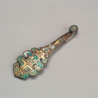 藏品(嵌綠松石錯金帶鉤)的圖片